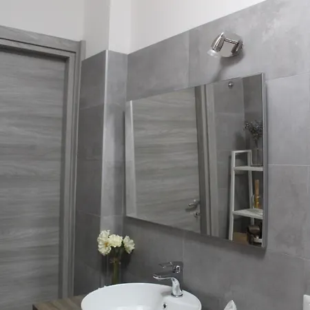 Sveva Haven Malpensa Bed & Breakfast 3*